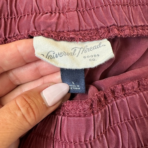 LOT of 3 Women's Elastic Waist Shorts Size Large 14 Democracy / Universal Thread - Picture 7 of 11